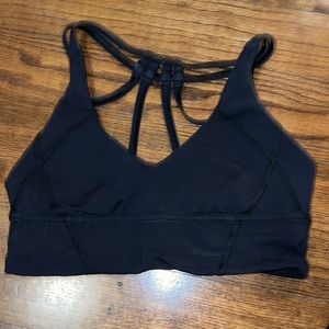 Black lululemon sports bra (SIZE 2)